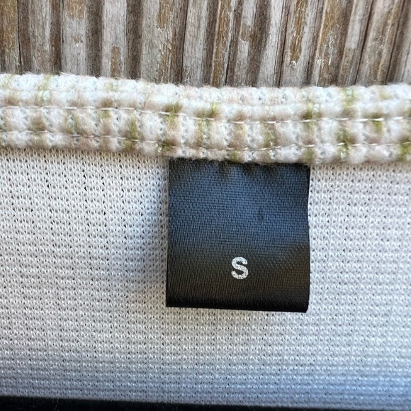 DRAGONFLY Long-Sleeve Gold Tan Shirt Top Women’s Small - Picture 4 of 7